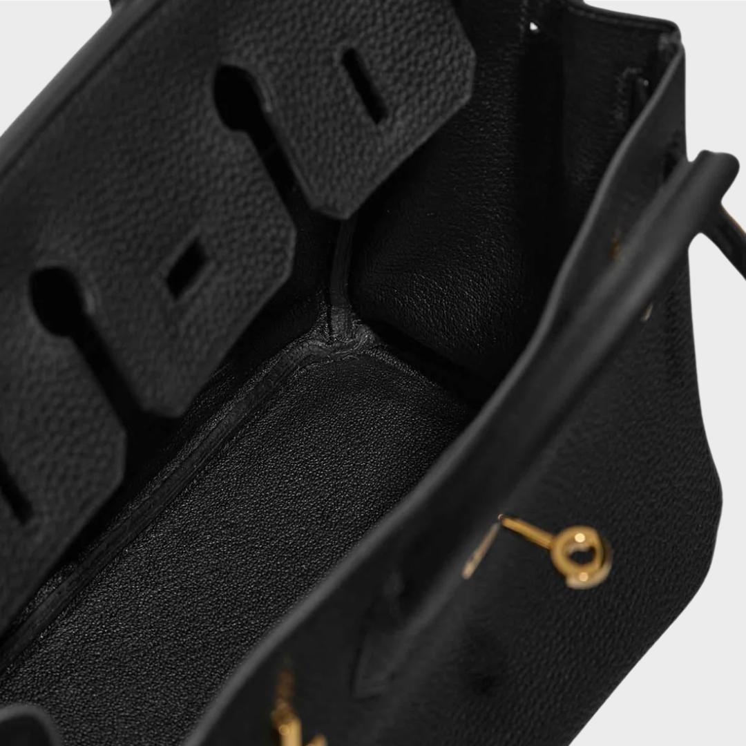 Amira Purse