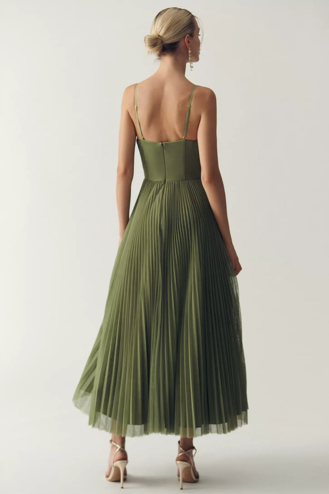 Olivia | Open-Back Dress