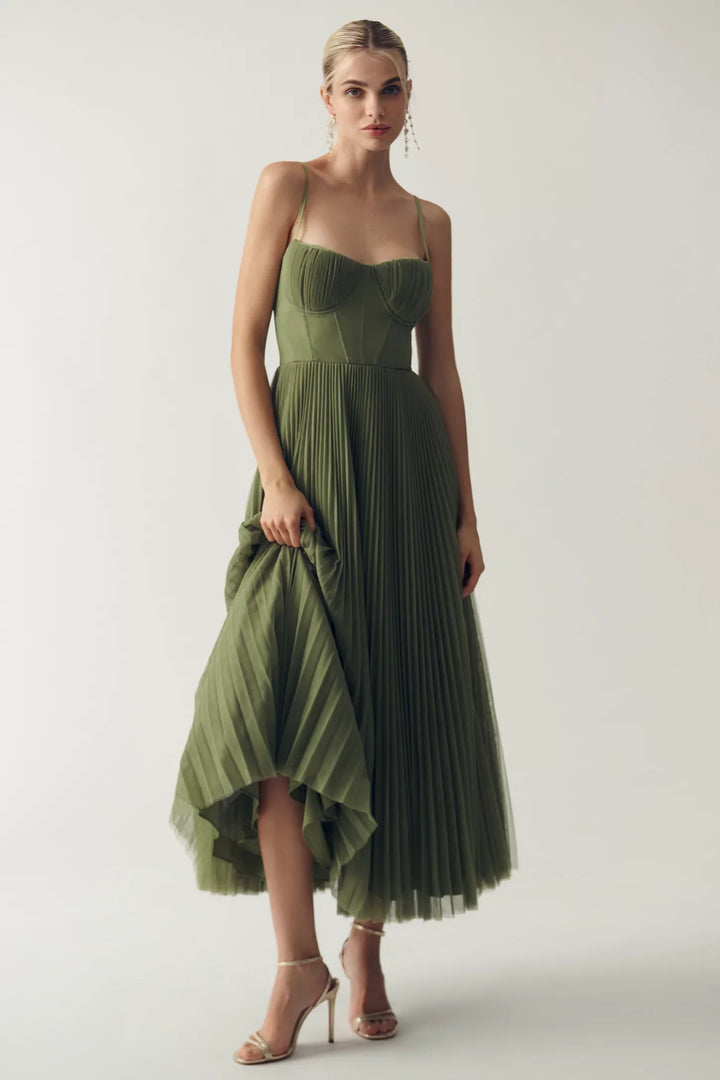 Olivia | Open-Back Dress